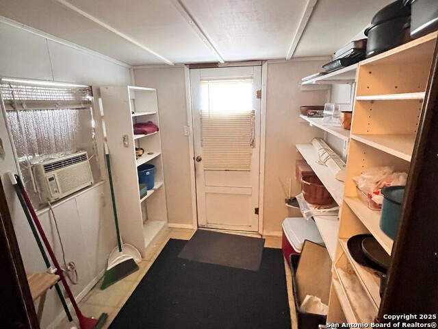 Listing photo id 6 for 139 Quail Ridge