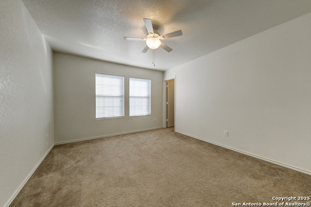 Image 15 of 27 For 7927 Horse Holw