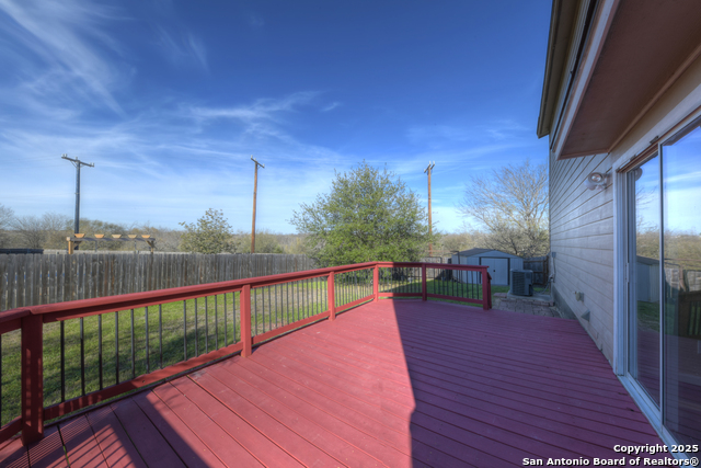 Image 22 of 27 For 7927 Horse Holw