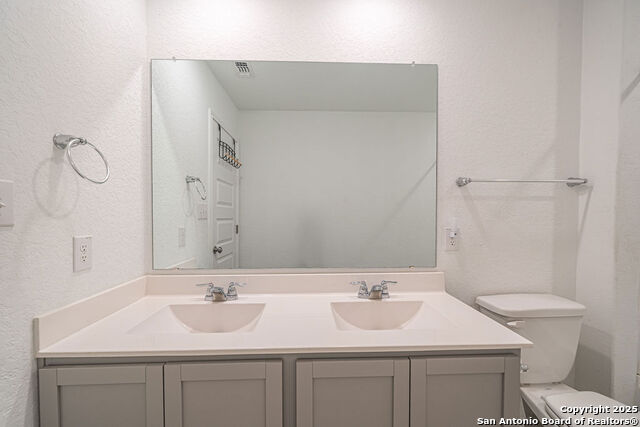 Image 18 of 37 For 4422 Chandler  Apt 2