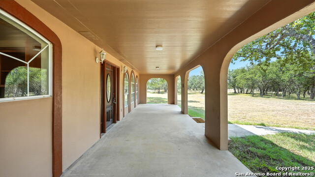 Listing photo id 24 for 220 Lanier Ranch