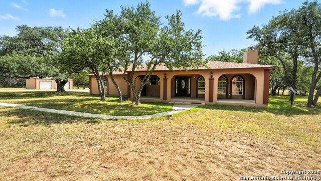 Listing photo id 37 for 220 Lanier Ranch