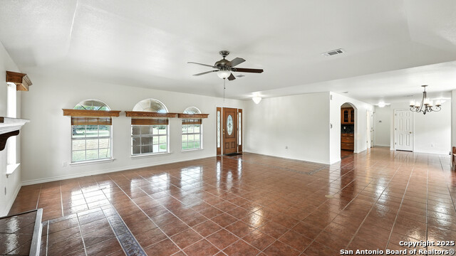 Listing photo id 4 for 220 Lanier Ranch