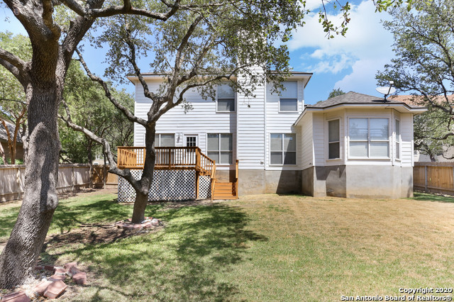 Image 32 of 36 For 18127 Brookwood Frst