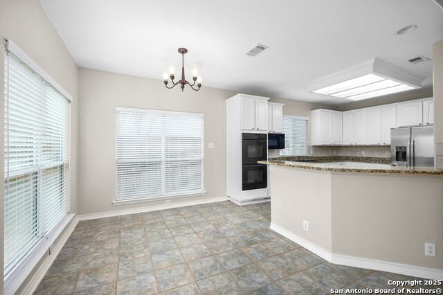 Image 6 of 36 For 18127 Brookwood Frst