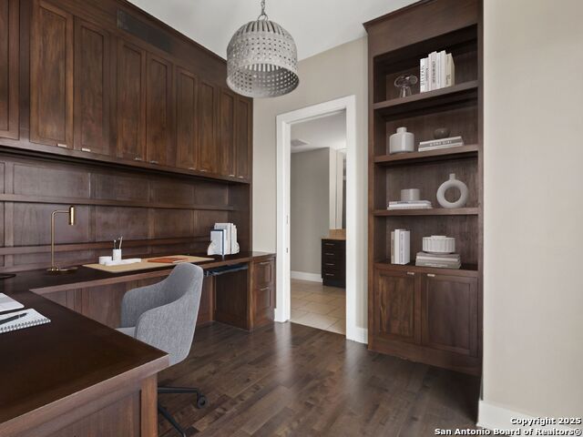 Image 14 of 26 For 610 Market Street E 2508