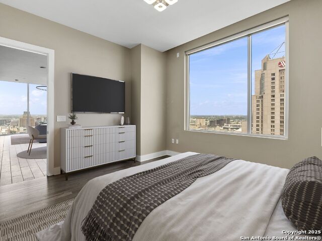 Image 8 of 26 For 610 Market Street E 2508