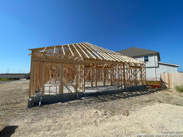 Image 9 of 37 For 1421 Burrs Ferry Ct