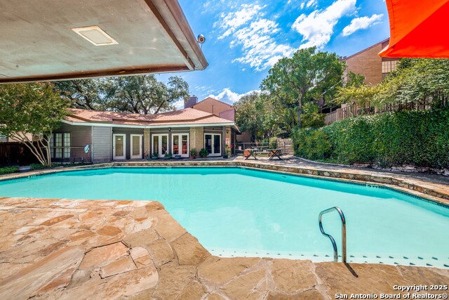 Details for 8611 Datapoint Dr 31, San Antonio, TX 78229