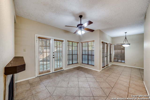 Image 4 of 13 For 8611 Datapoint Dr  31