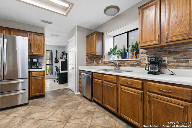 Image 14 of 29 For 2609 Cotton King