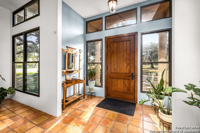 Listing photo id 26 for 4025 Marion Rd