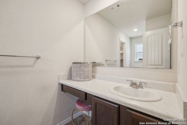 Image 27 of 40 For 5523 Rosillo Hill