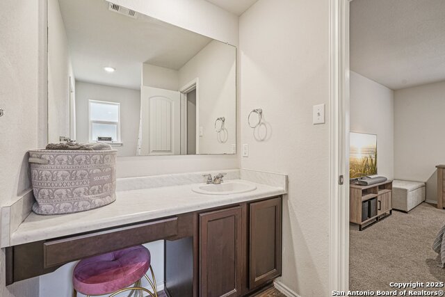 Image 28 of 40 For 5523 Rosillo Hill