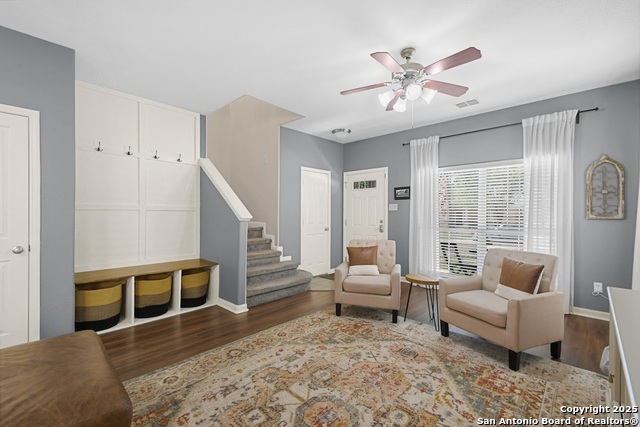 Image 8 of 26 For 545 Stonebrook