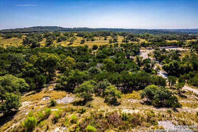 Image 18 of 26 For 530 Stallion Estates Dr