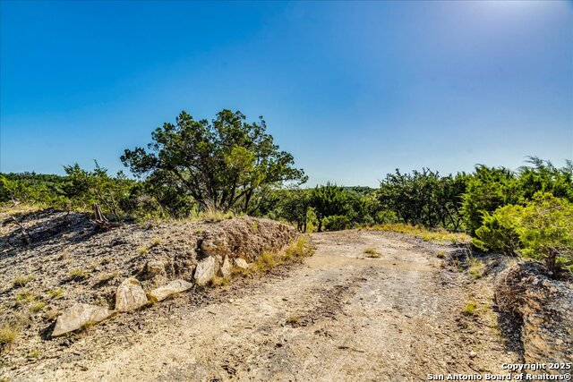 Image 2 of 26 For 530 Stallion Estates Dr