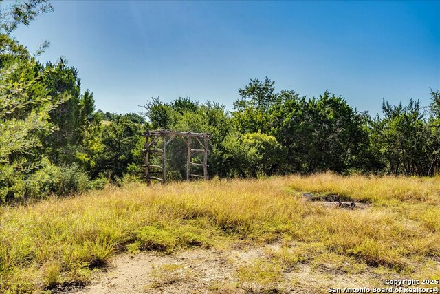 Image 8 of 26 For 530 Stallion Estates Dr