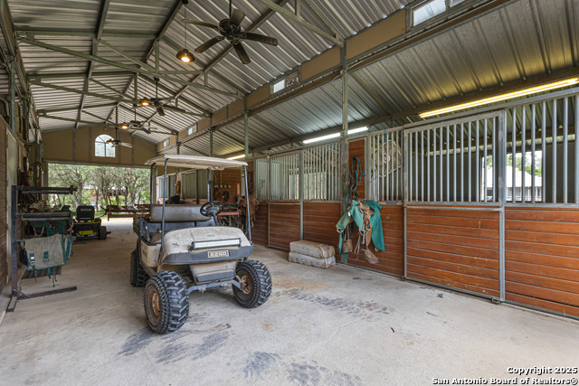 Image 44 of 49 For 31545 Meadow Creek