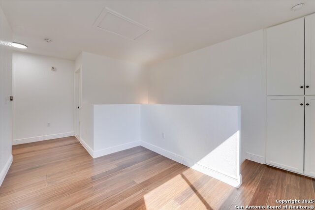 Image 20 of 31 For 6035 Plumbago Place