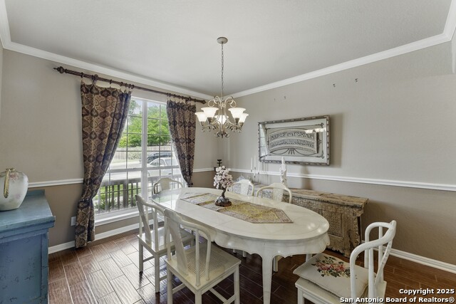 Listing photo id 12 for 2106 Laurel Pt