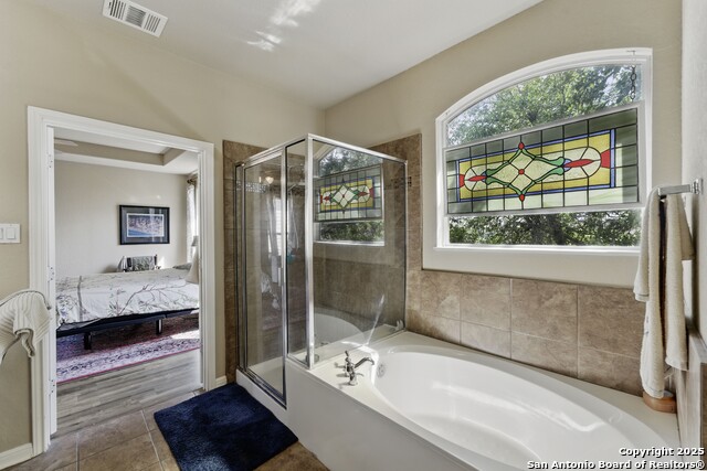 Listing photo id 26 for 2106 Laurel Pt