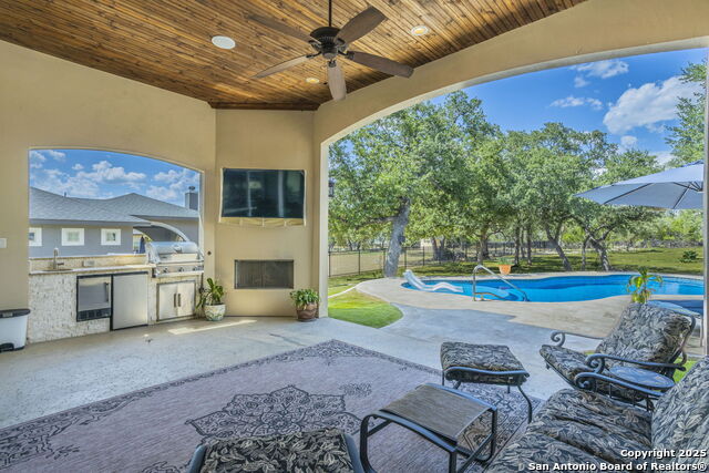 Image 38 of 45 For 1188 Glenwood