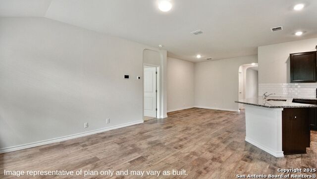 Image 11 of 30 For 5641 Hartley Home