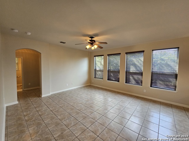 Image 6 of 33 For 9326 Hazelton Ln