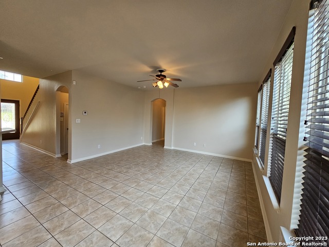 Image 7 of 33 For 9326 Hazelton Ln