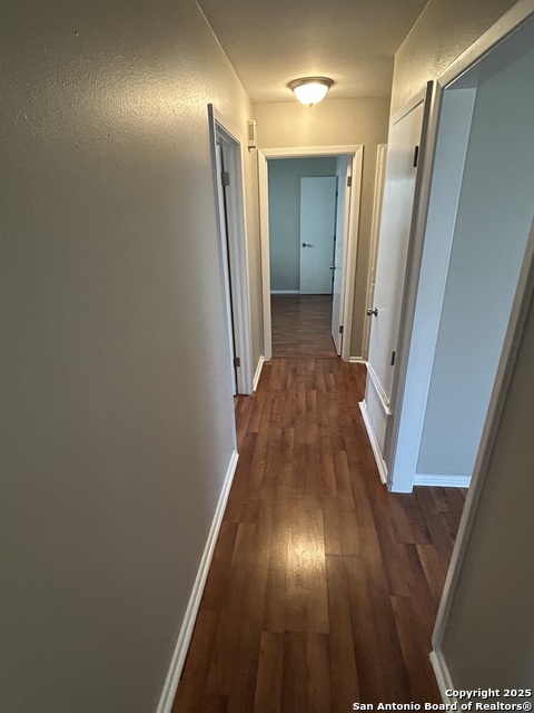 Image 16 of 19 For 4414 First View