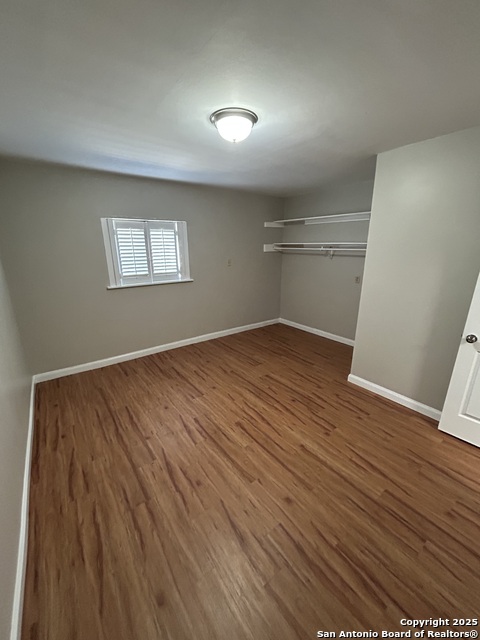 Image 6 of 19 For 4414 First View