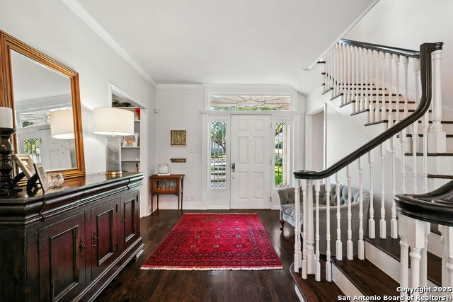 Listing photo id 9 for 501 Canterbury Hill