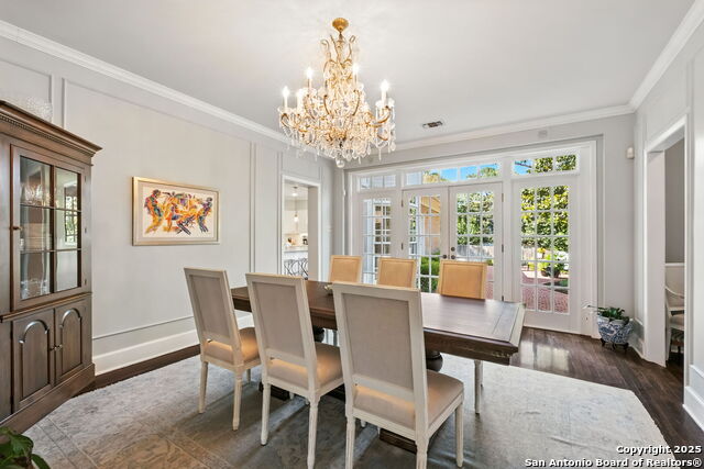 Listing photo id 10 for 501 Canterbury Hill