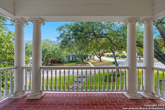 Listing photo id 24 for 501 Canterbury Hill