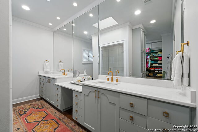 Listing photo id 34 for 501 Canterbury Hill