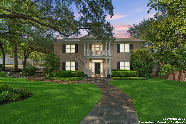 Listing photo id 2 for 501 Canterbury Hill