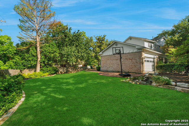 Listing photo id 39 for 501 Canterbury Hill