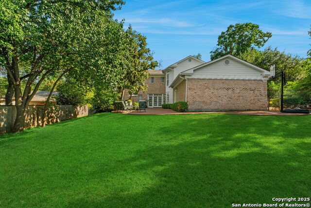 Listing photo id 40 for 501 Canterbury Hill