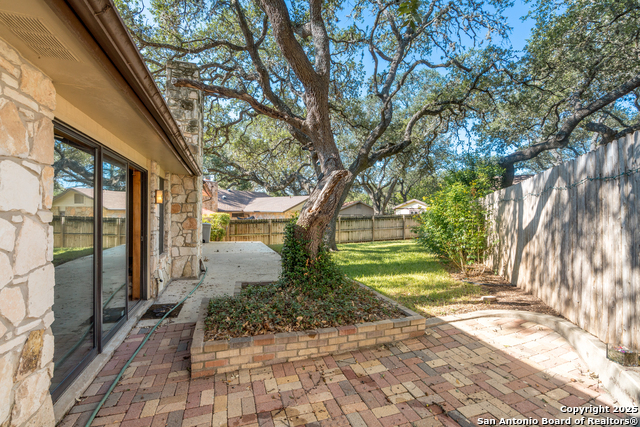 Image 13 of 45 For 1723 Autumn Woods Street