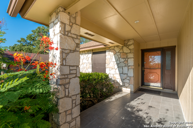 Image 4 of 45 For 1723 Autumn Woods Street