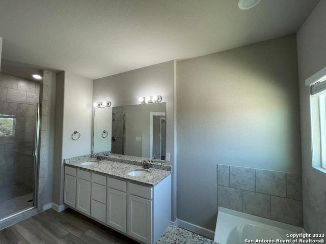 Image 7 of 13 For 21543 Sir Walter