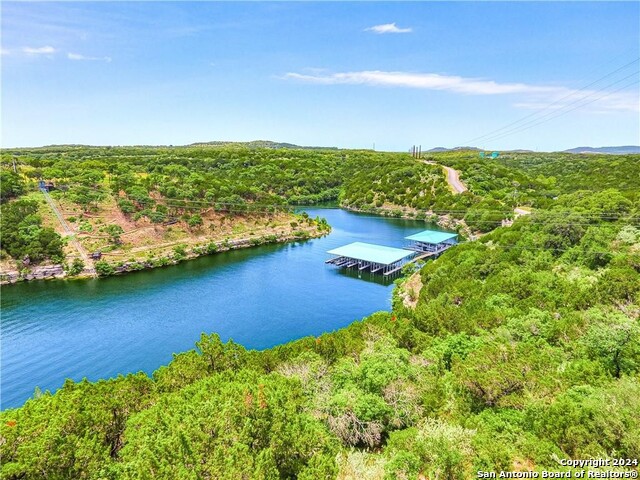 Listing photo id 35 for 909 Armadillo