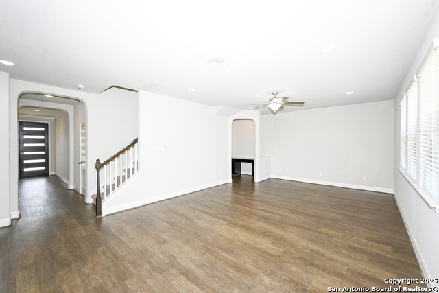 Image 4 of 29 For 12523 Wesley Creek E