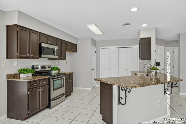 Image 13 of 35 For 9208 Marlin