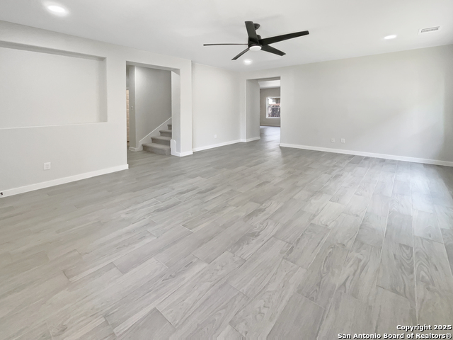 Image 10 of 28 For 4318 James Bowie