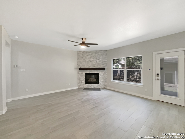 Image 11 of 28 For 4318 James Bowie