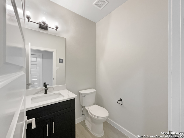 Image 17 of 28 For 4318 James Bowie