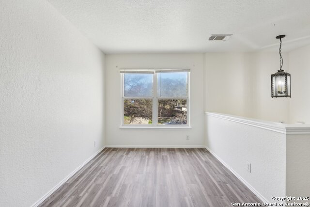 Image 21 of 42 For 16216 Ike  