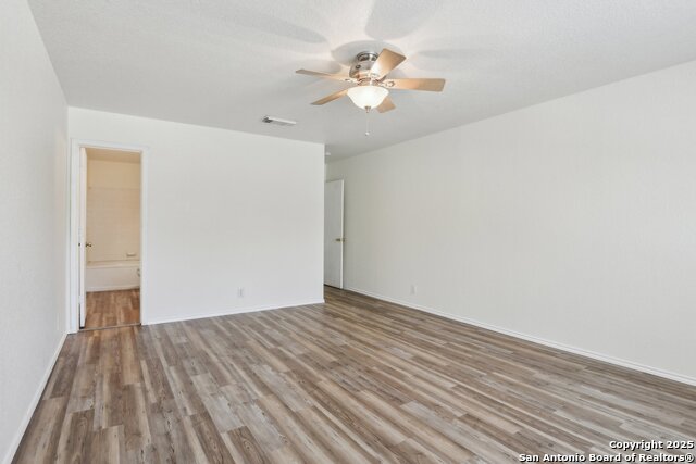 Image 24 of 42 For 16216 Ike  